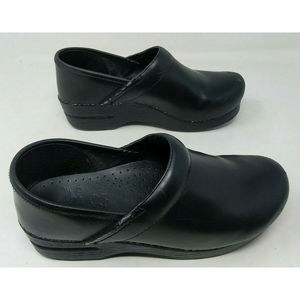 Dansko Black Leather Clogs Comfort Shoes Women’s Size  US 7.5 - 8 EU 38